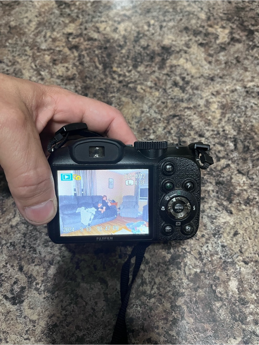 Fujifilm Black Digital Bridge Camera with Pop-Up Flash - Picture 3 of 9